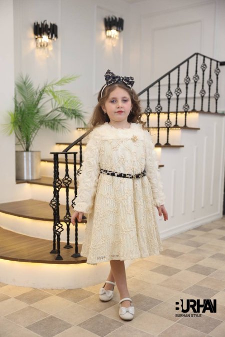 فستان بناتي