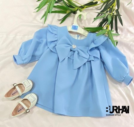 فستان مع فيونكة