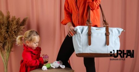 شنطة يد جلد مع فرشة غيار وحافظة حرارة