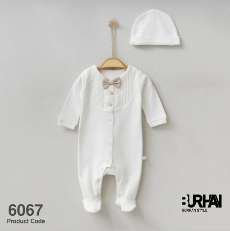 أبيض مع بيج