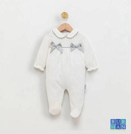 أفرهول مع فيونكة