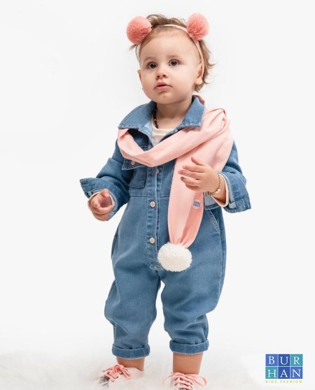 أفرهول جينز مع تبان كم مخطط وسكارڤ