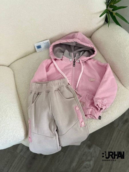 تريننج بناتي مع طاقية