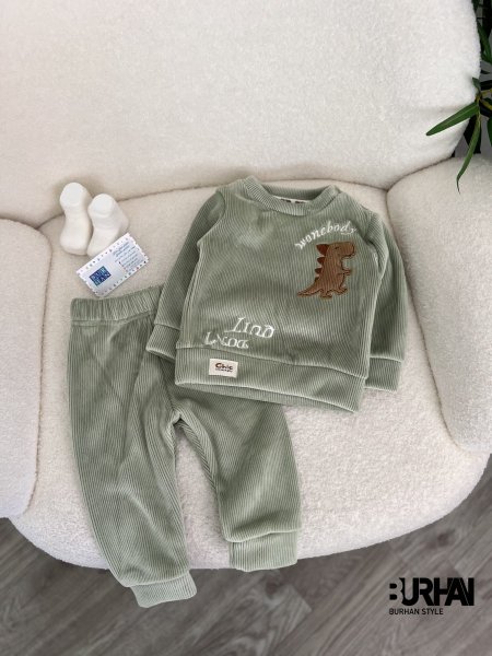 تريننج مخمل مبطن